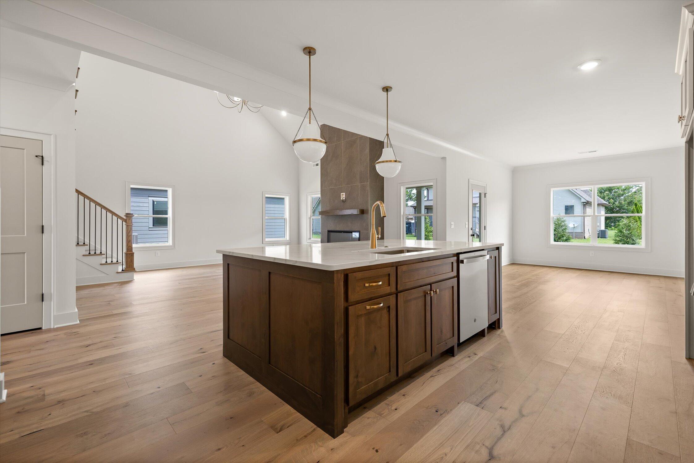 7843 Vervena Drive, 6