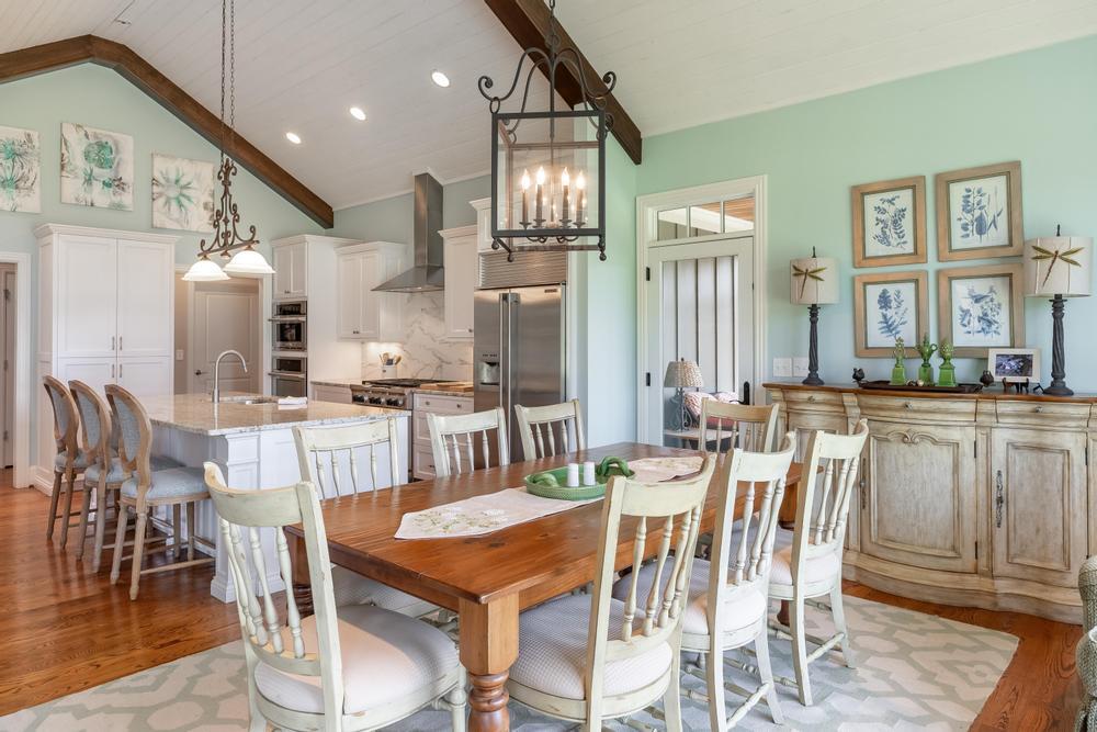 218 Scrapeshin Trail