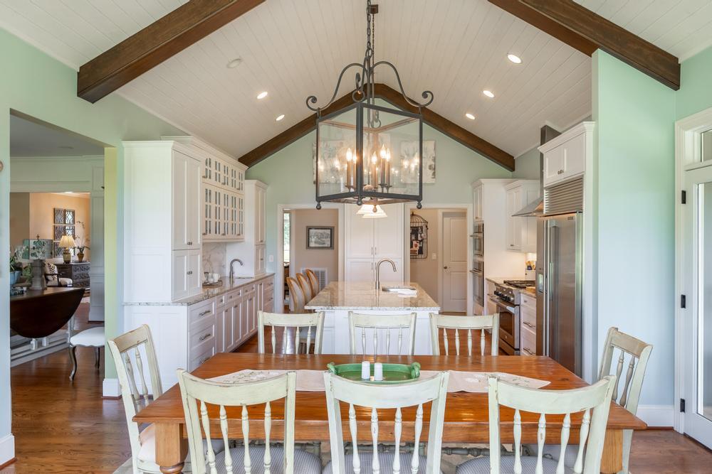 218 Scrapeshin Trail