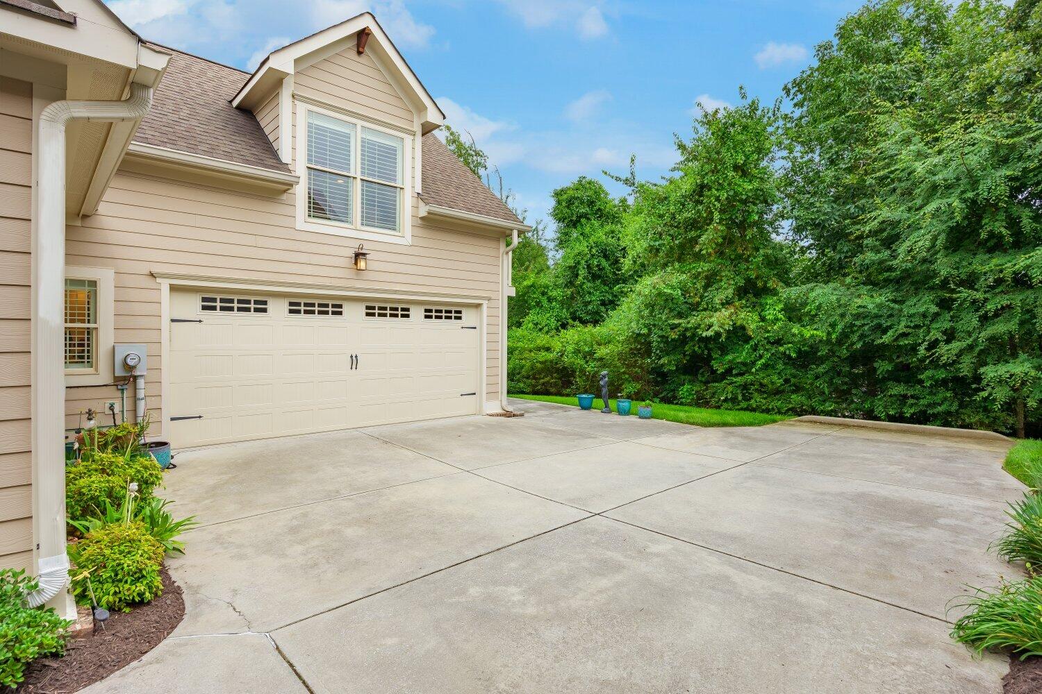 9141 Leyland Drive
