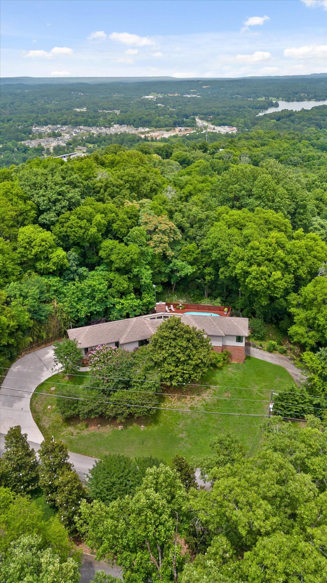 1609 Rock Bluff Road