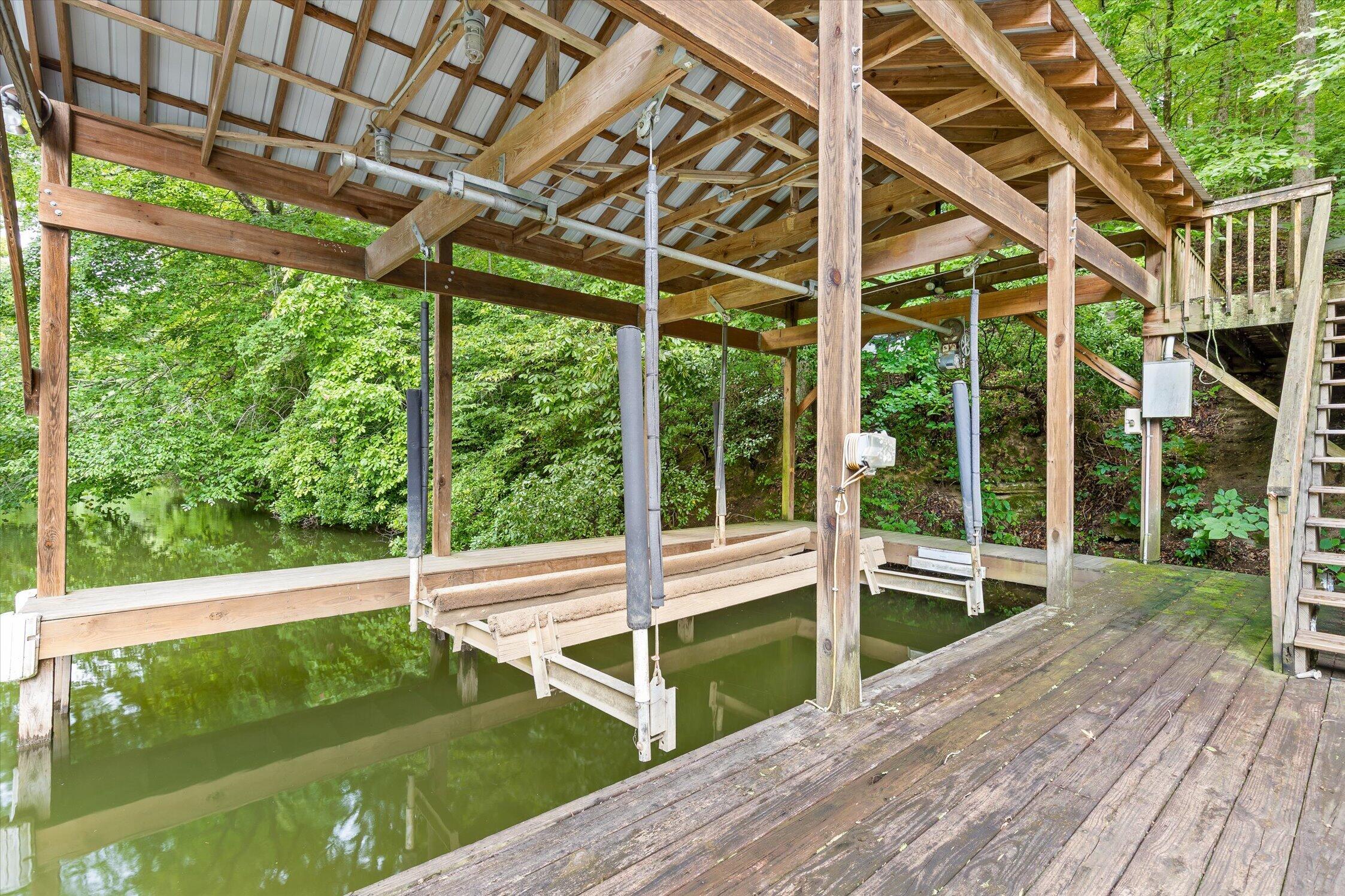 7015 Tenderfoot Trail
