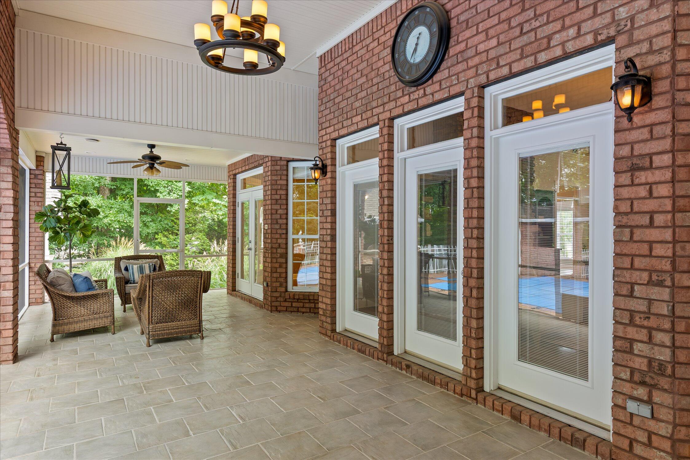 7015 Tenderfoot Trail