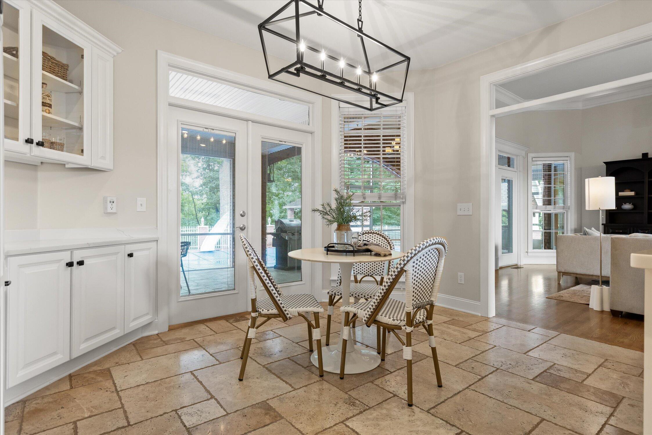 7015 Tenderfoot Trail