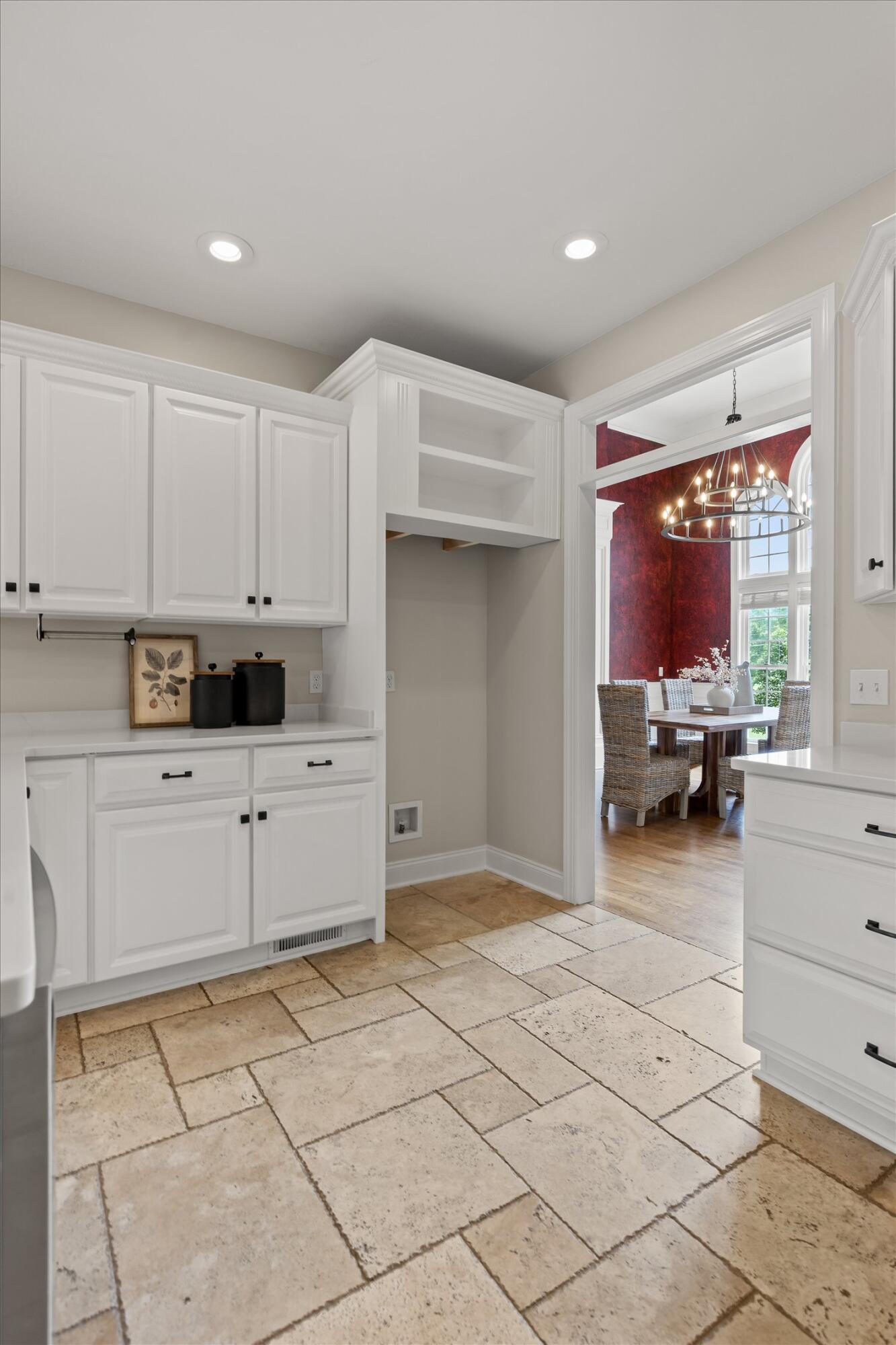 7015 Tenderfoot Trail