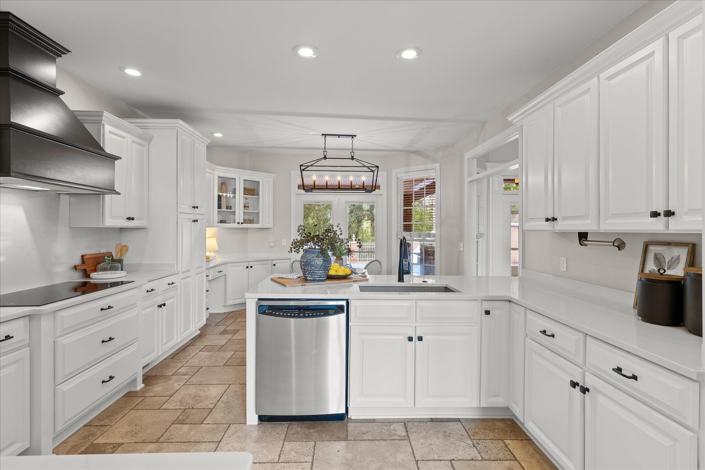 7015 Tenderfoot Trail