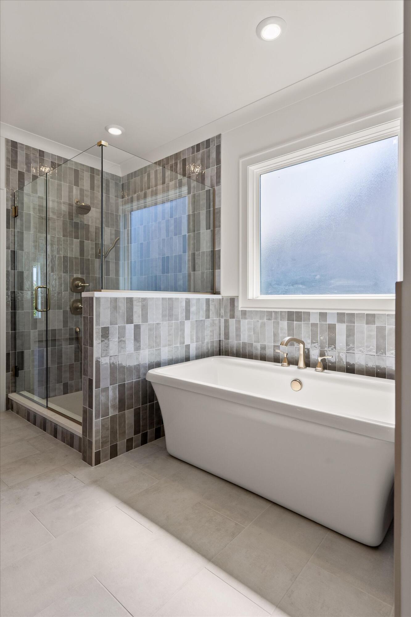 7835 Vervena Drive, 5