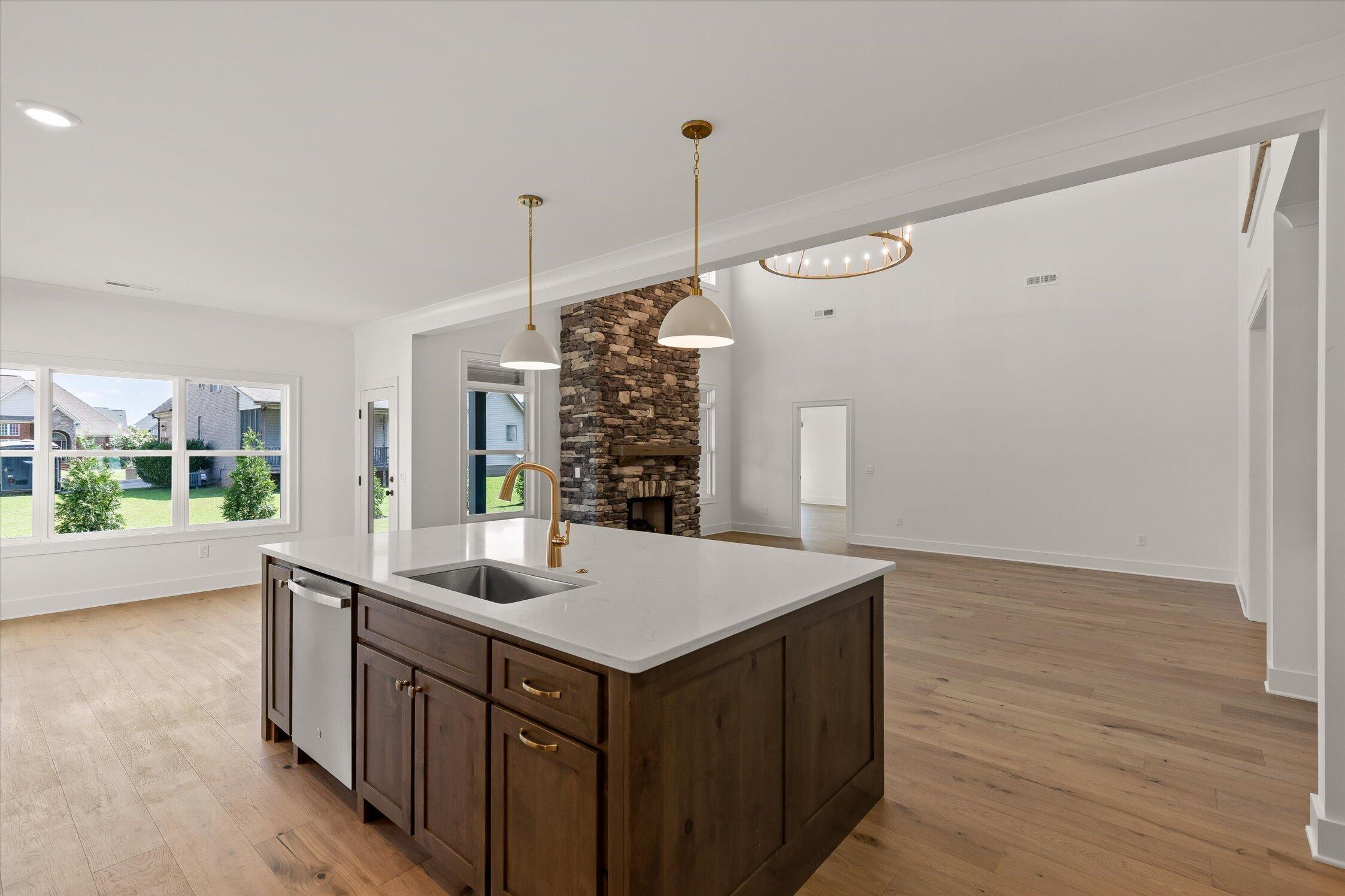 7835 Vervena Drive, 5