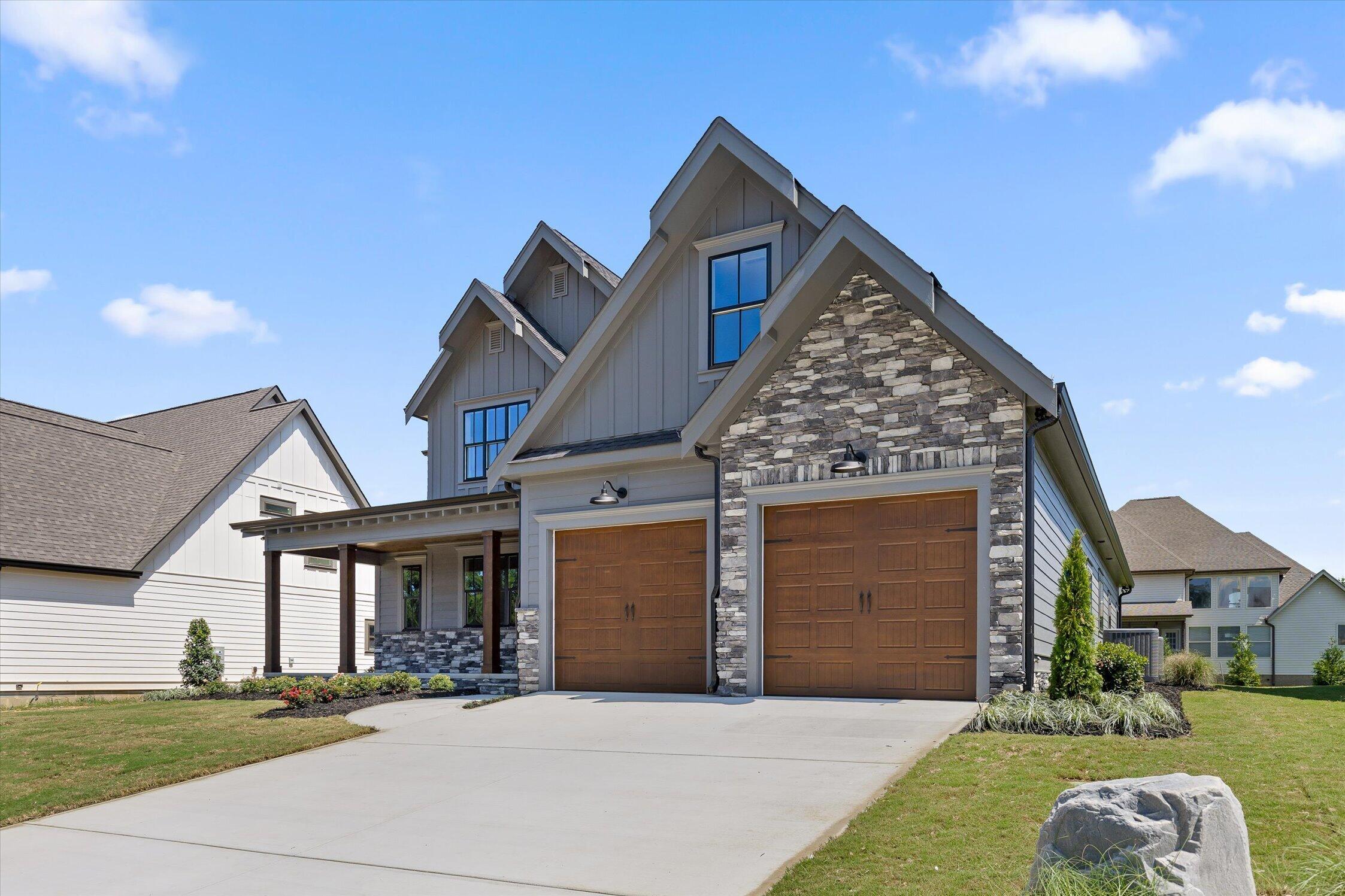 7835 Vervena Drive, 5