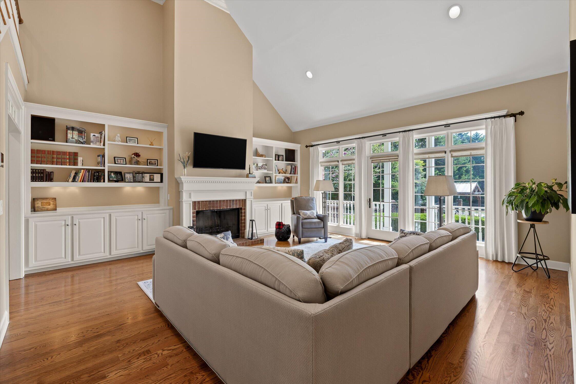 5054 Eaglefeather Lane