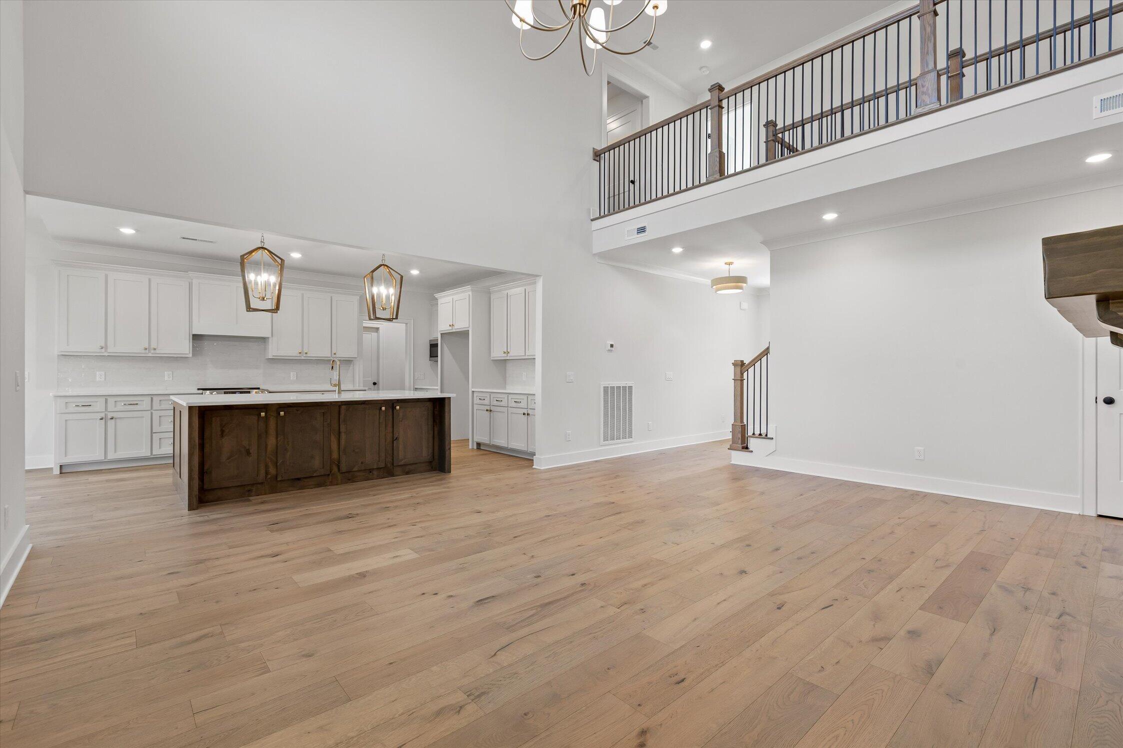 7827 Vervena Drive, 4