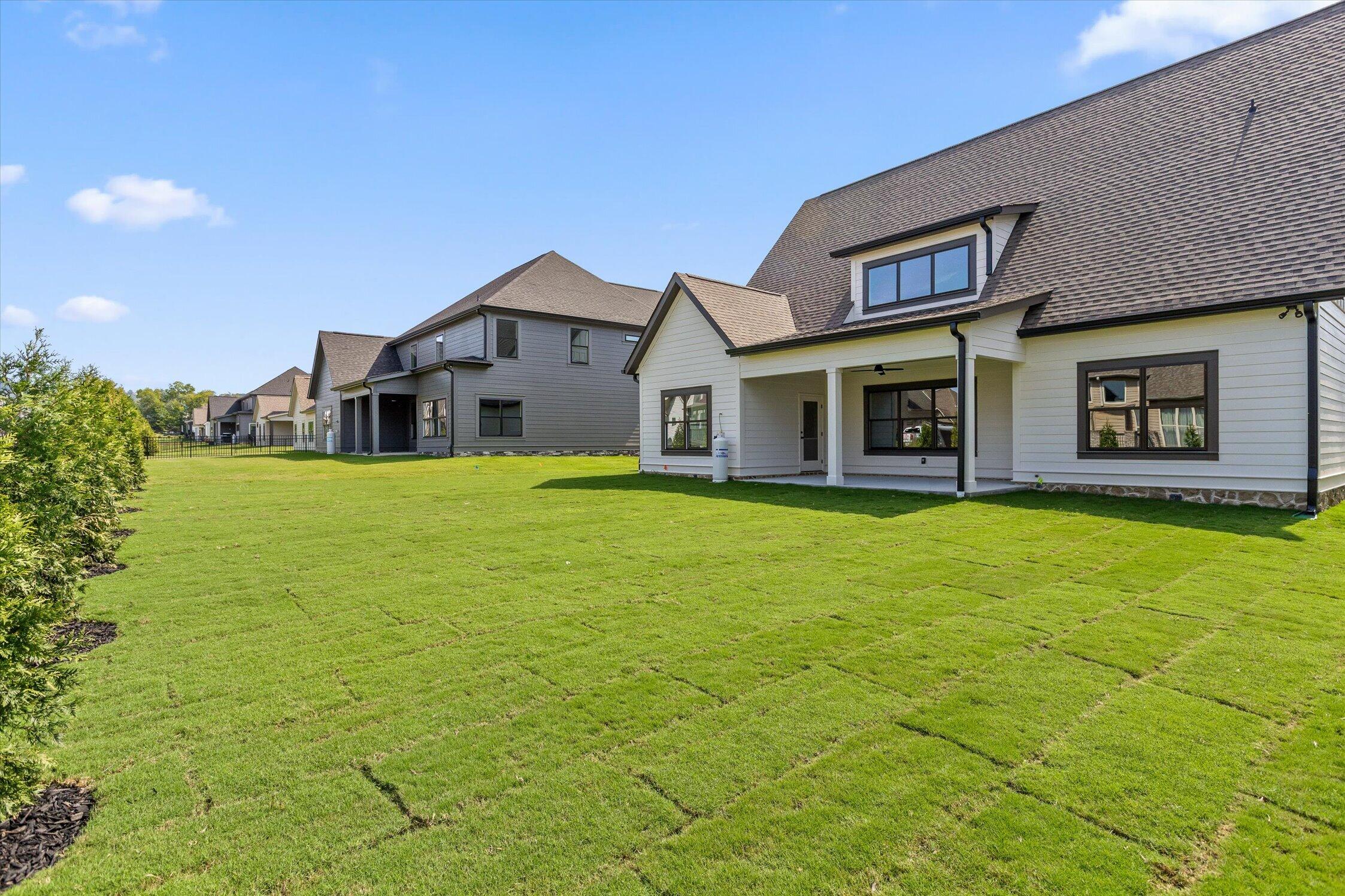 7827 Vervena Drive, 4