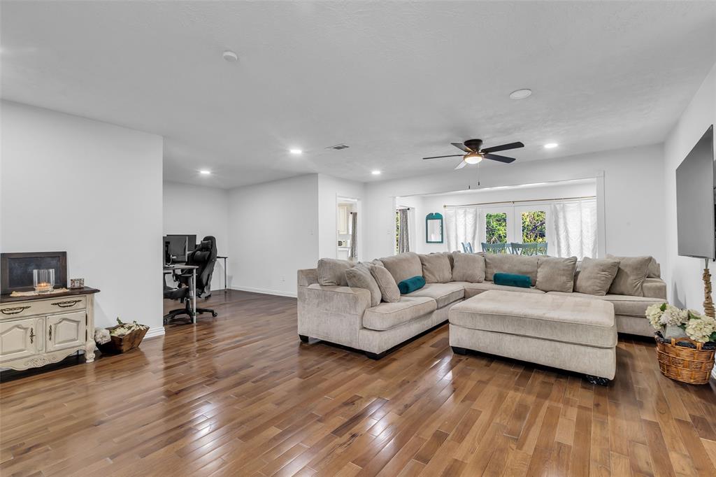 1710 Hill Top Lane
