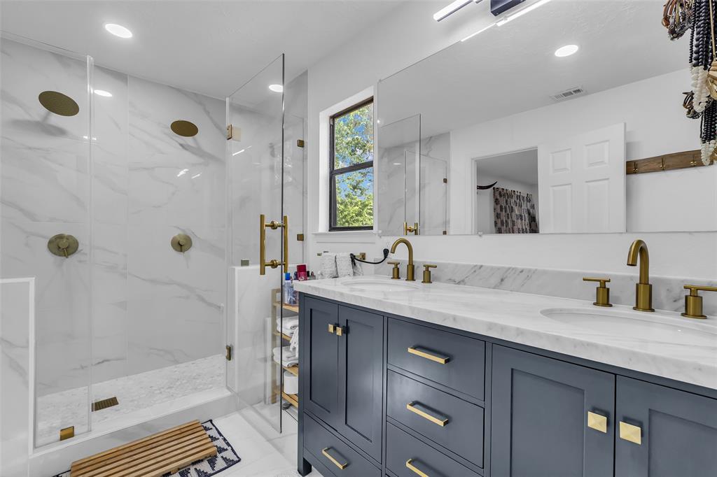 1710 Hill Top Lane