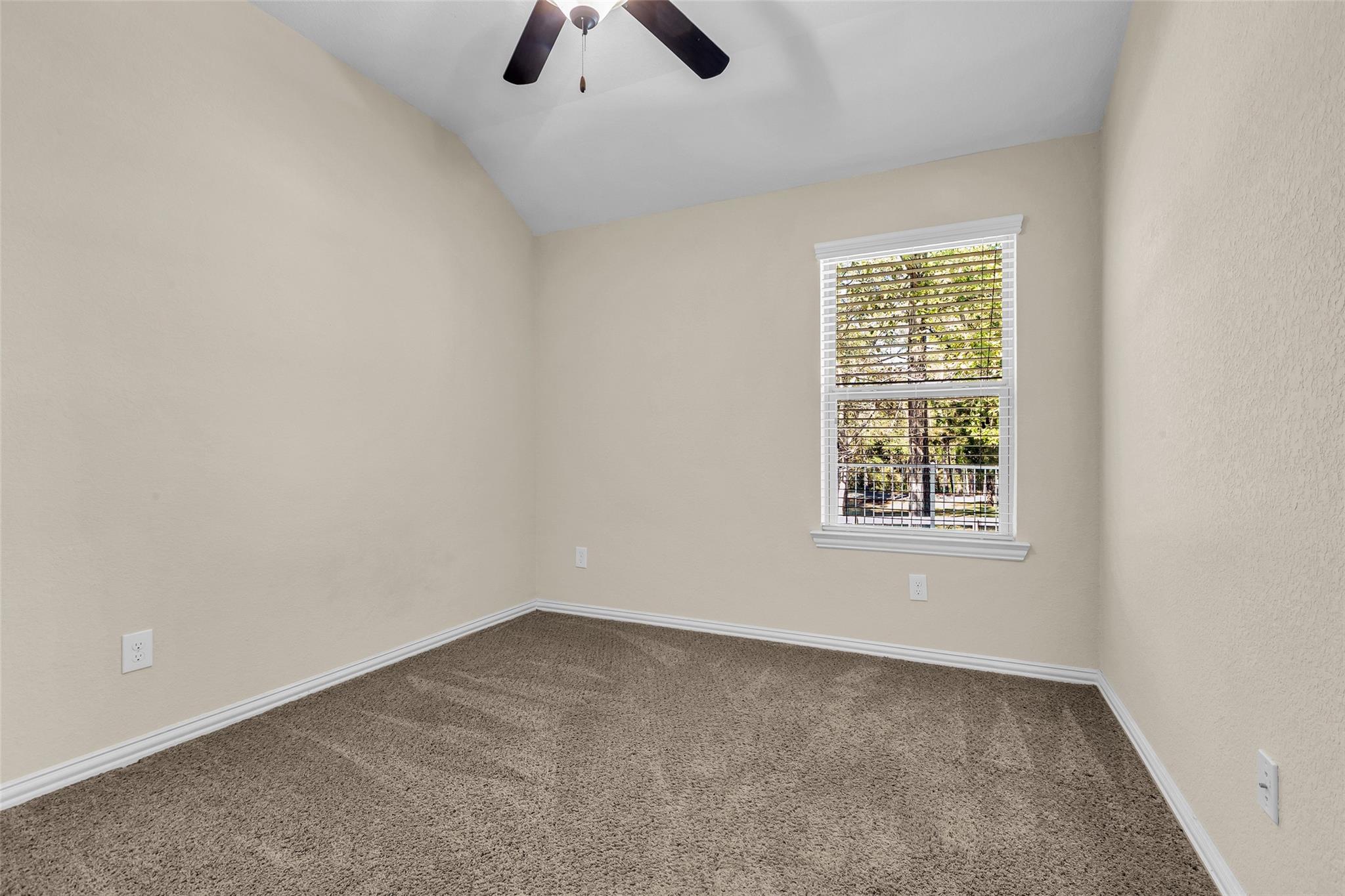 9023 S Comanche Circle