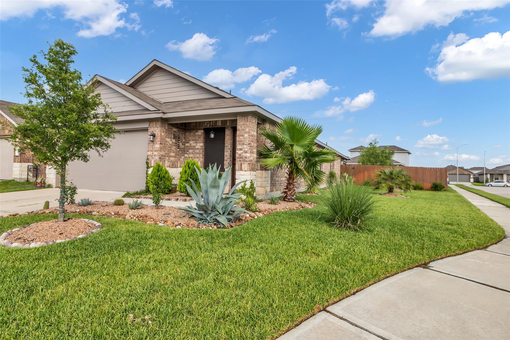 2422 Sheephorn Summit Trail