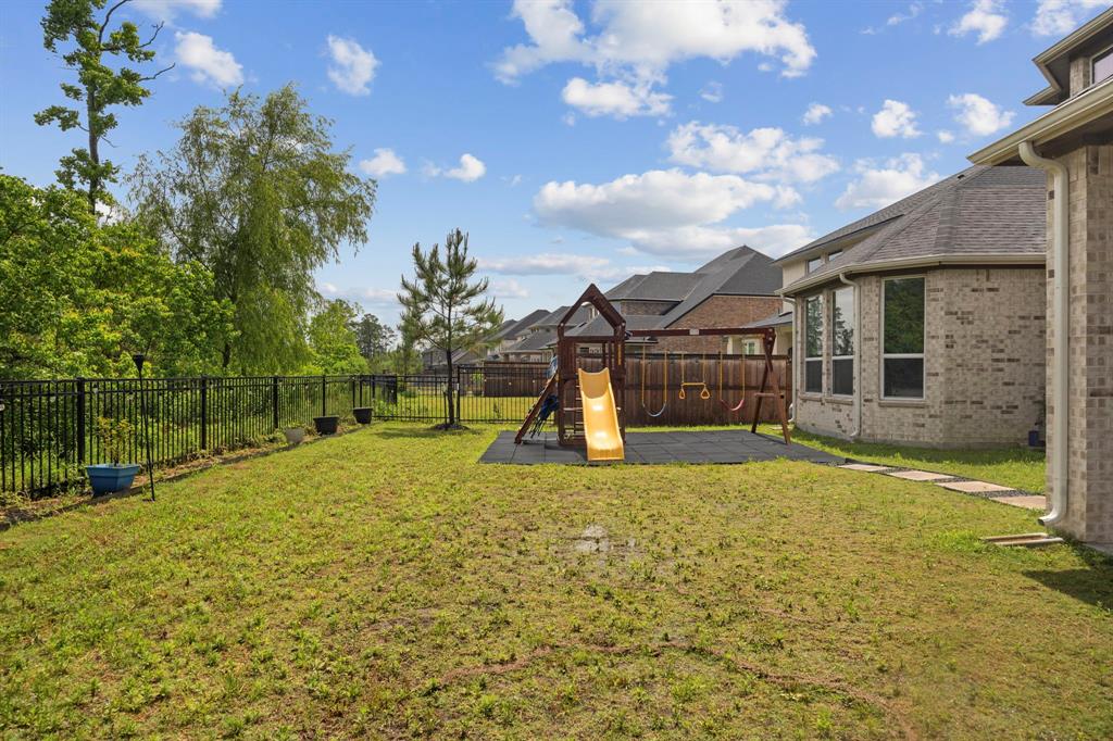 17583 Harpers Way