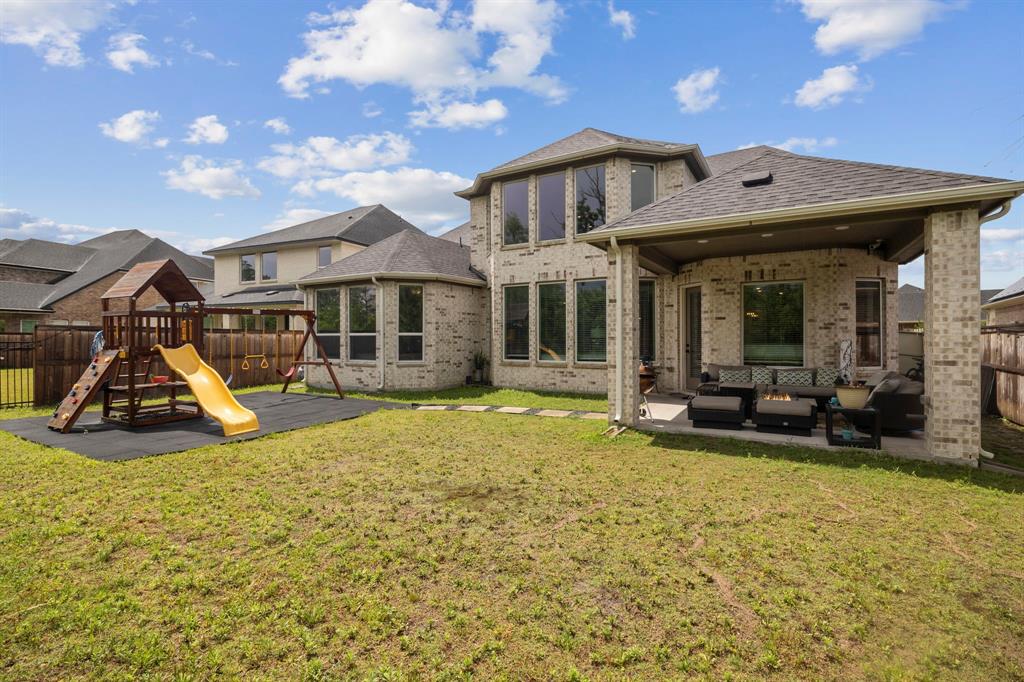 17583 Harpers Way