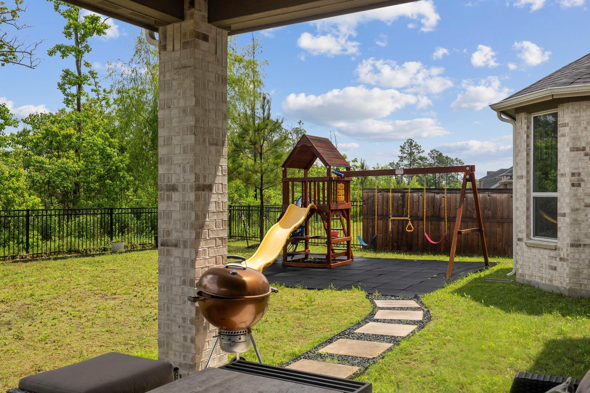 17583 Harpers Way