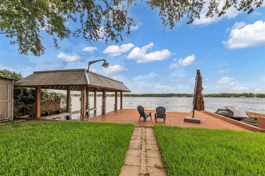 923 Paradise Lane