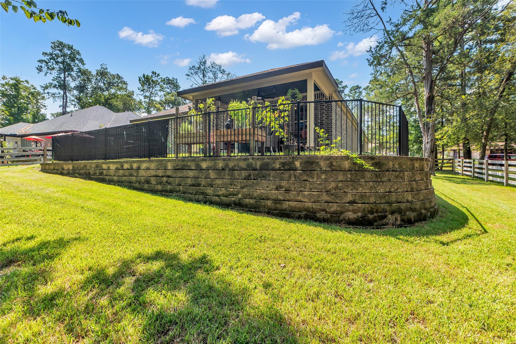 9023 S Comanche Circle