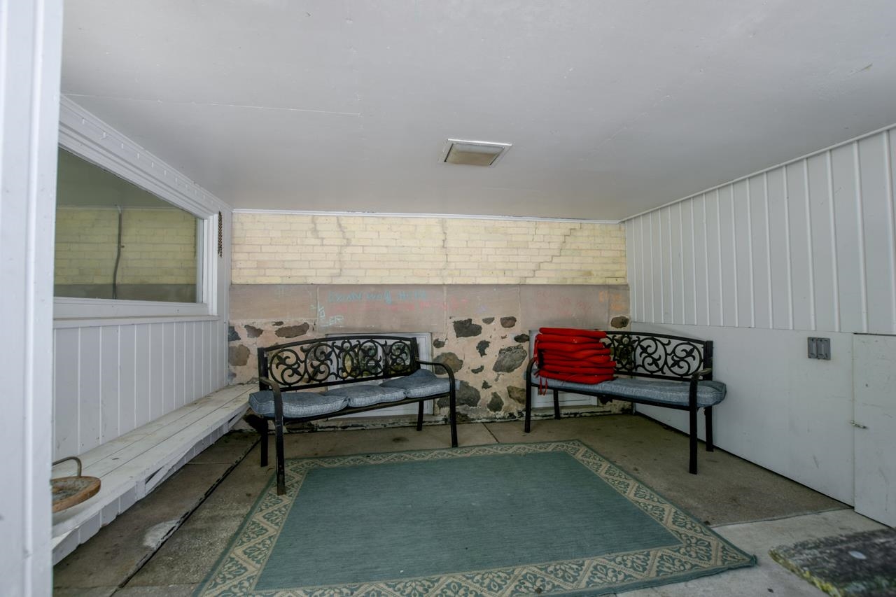 304 E Linden Drive