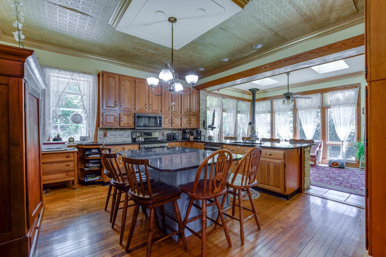 304 E Linden Drive