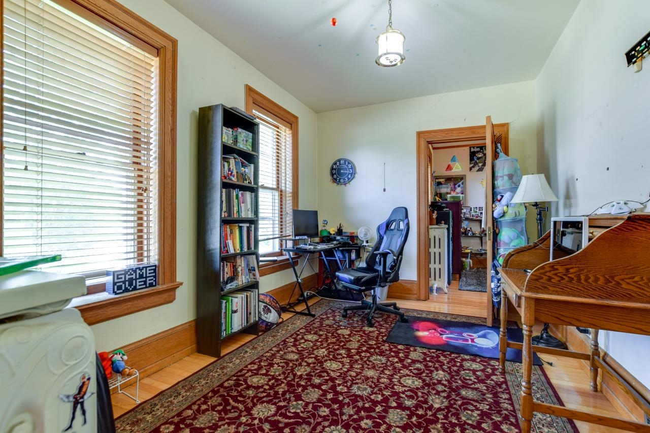 304 E Linden Drive