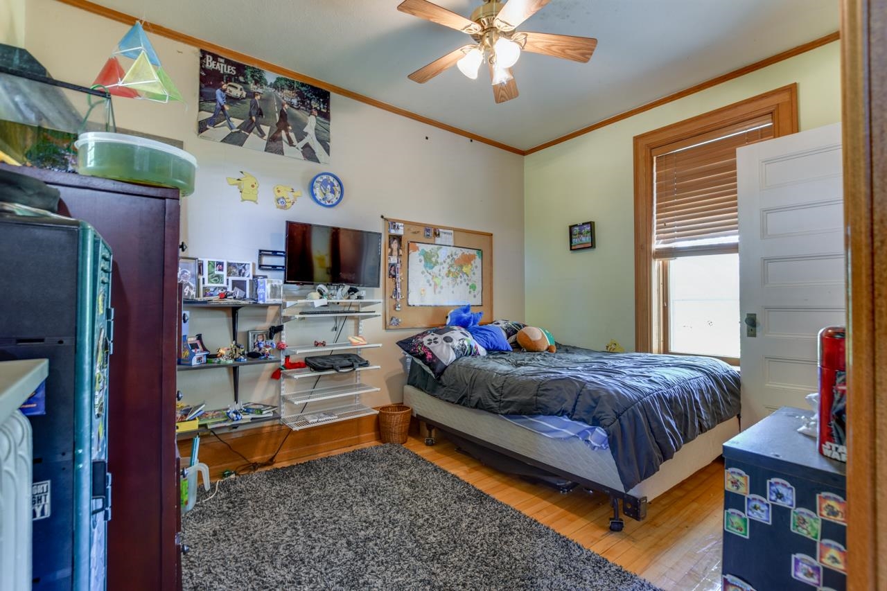 304 E Linden Drive