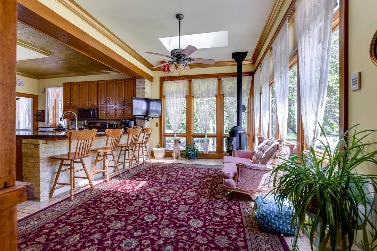 304 E Linden Drive
