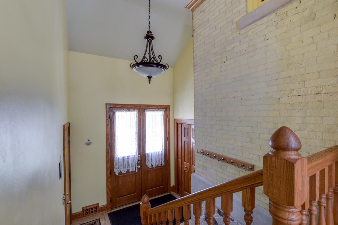 304 E Linden Drive