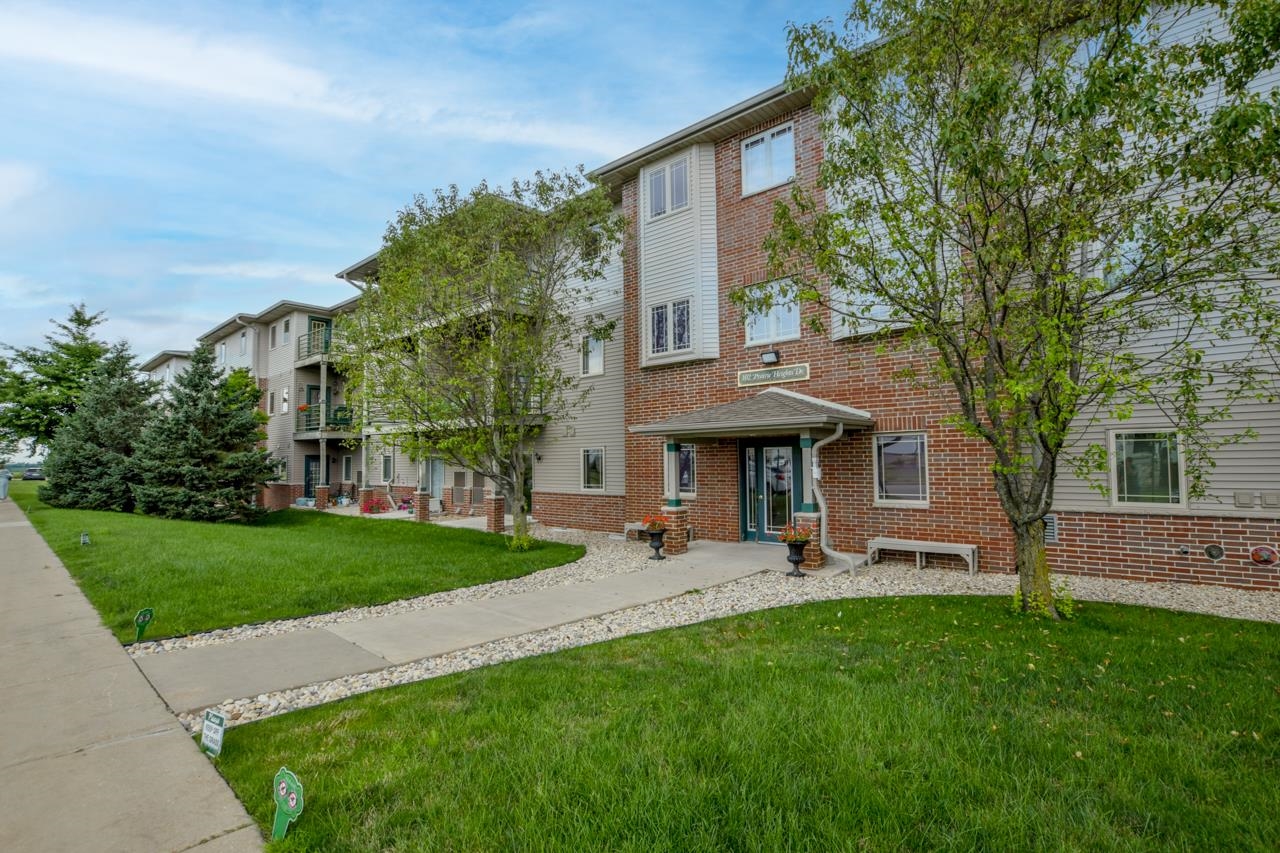 102 Prairie Heights Drive 213