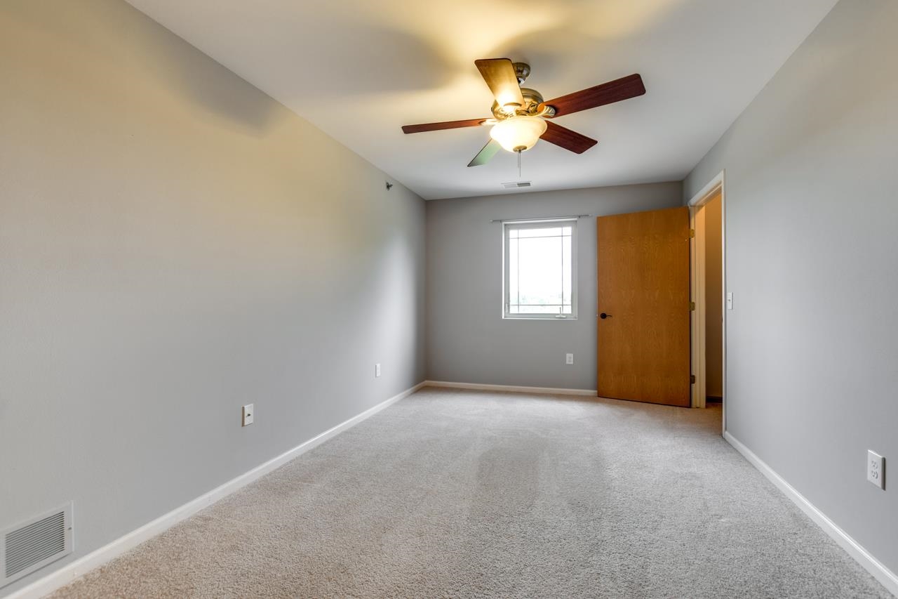 102 Prairie Heights Drive 213