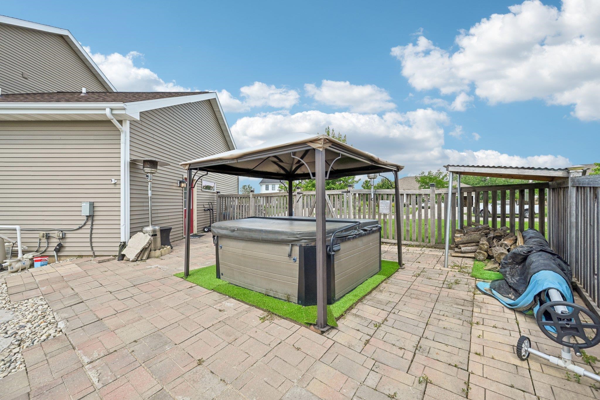 4390 Eagle Ridge Lane