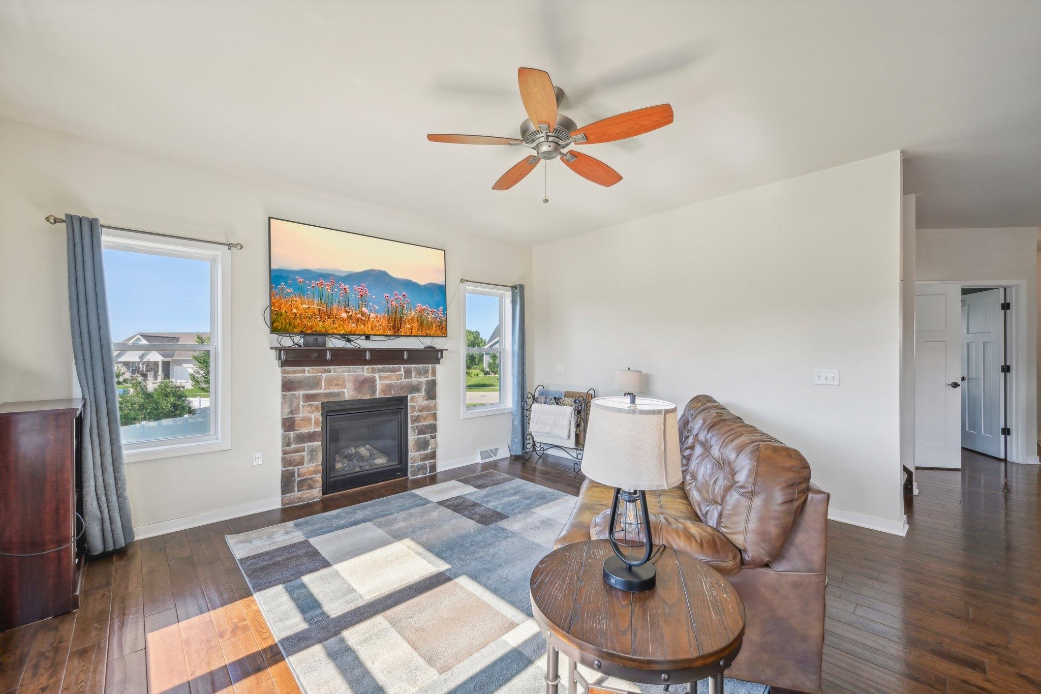 4390 Eagle Ridge Lane