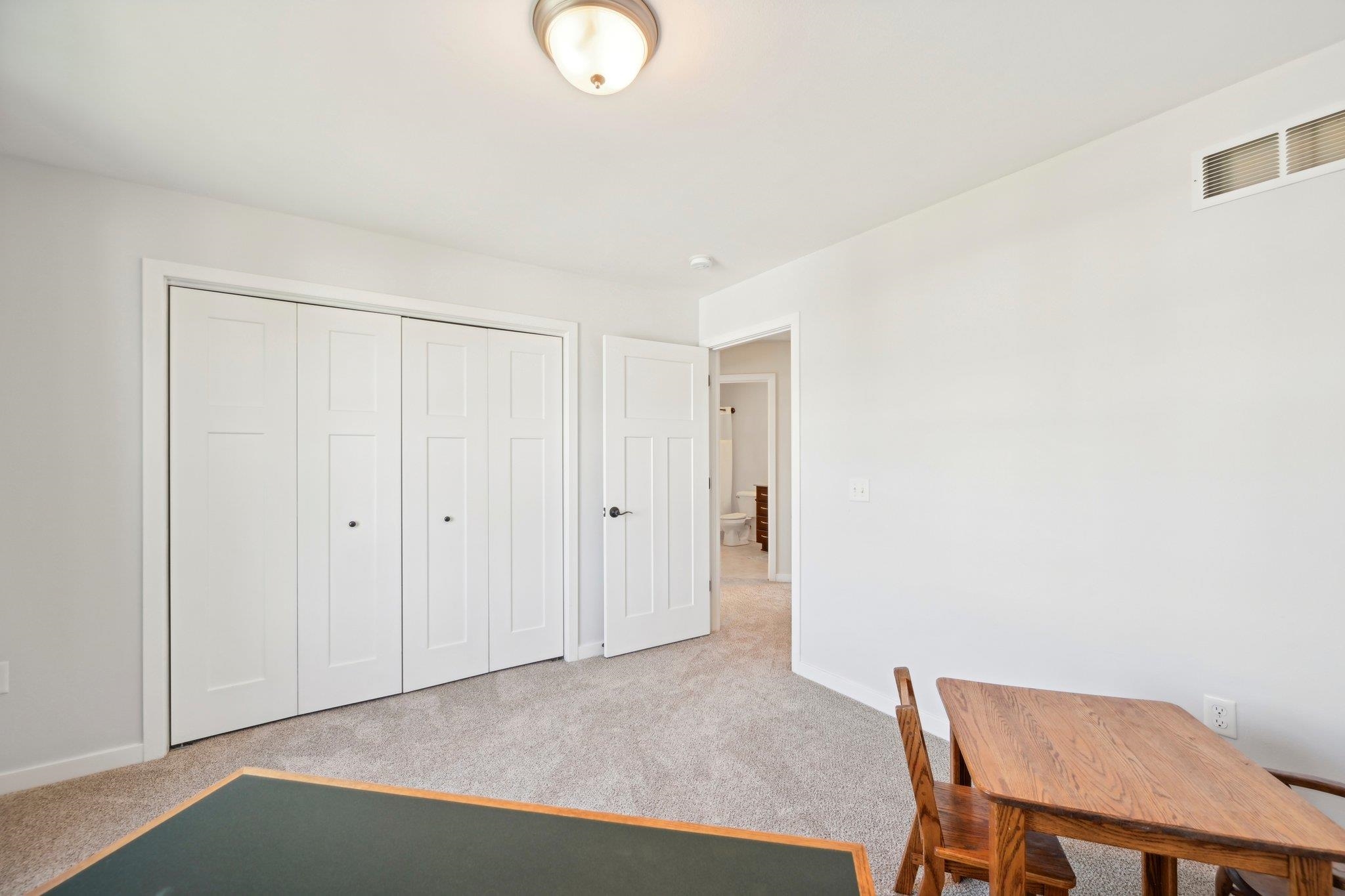 4390 Eagle Ridge Lane