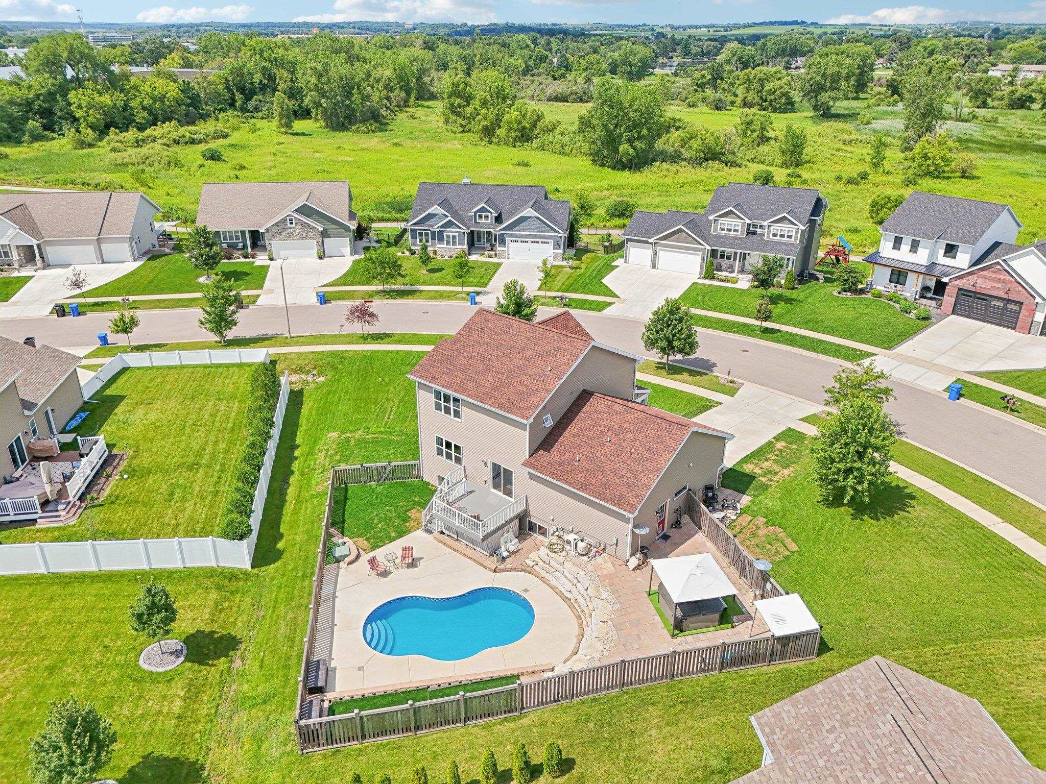4390 Eagle Ridge Lane