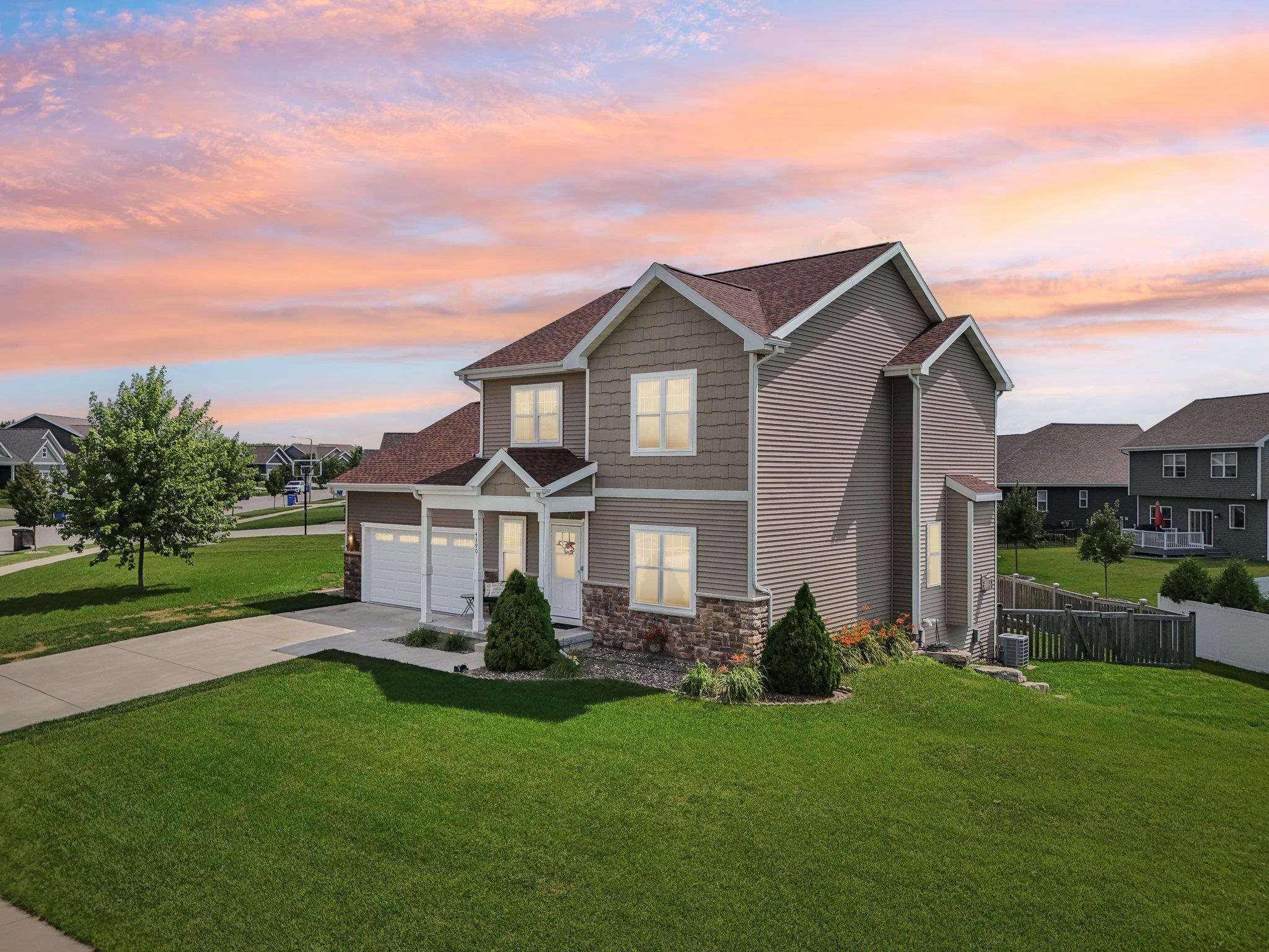 4390 Eagle Ridge Lane