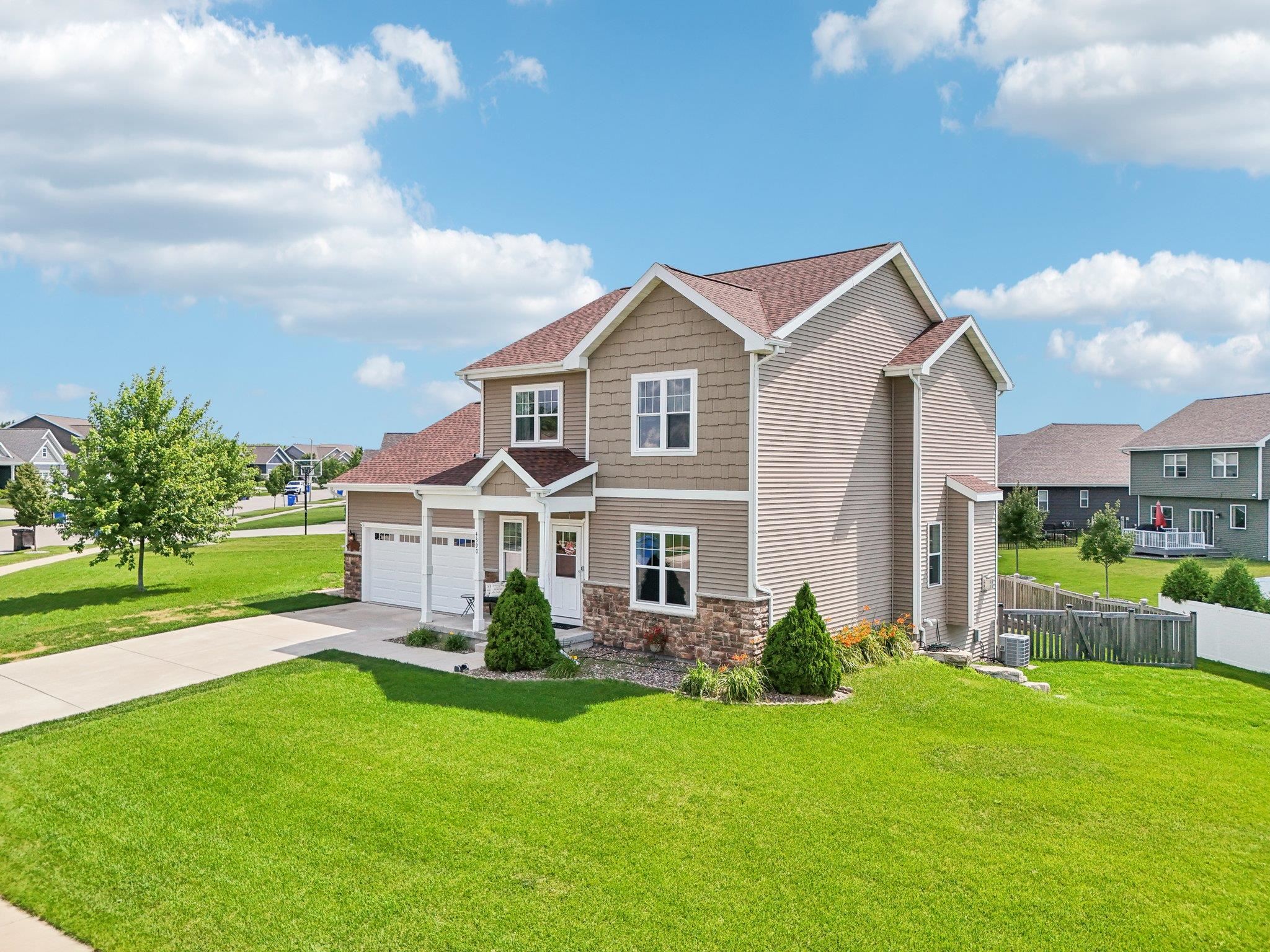 4390 Eagle Ridge Lane