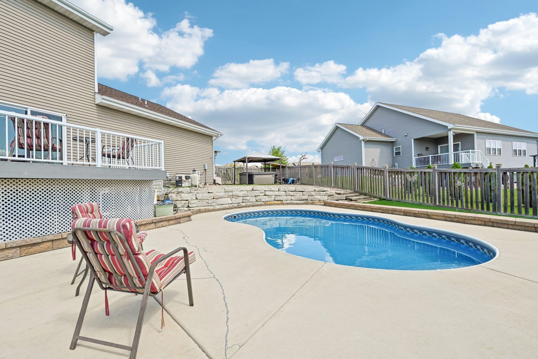 4390 Eagle Ridge Lane