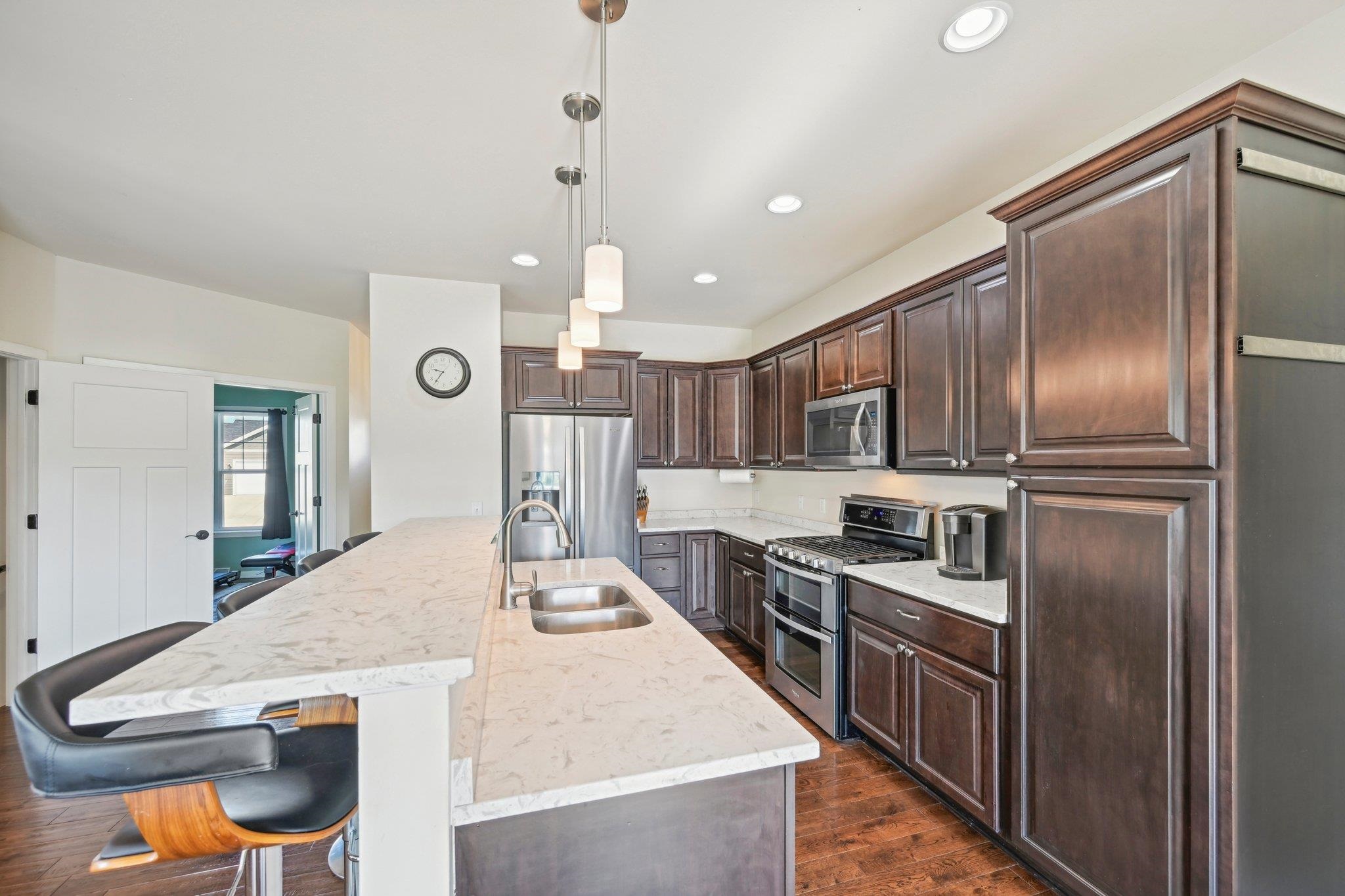 4390 Eagle Ridge Lane