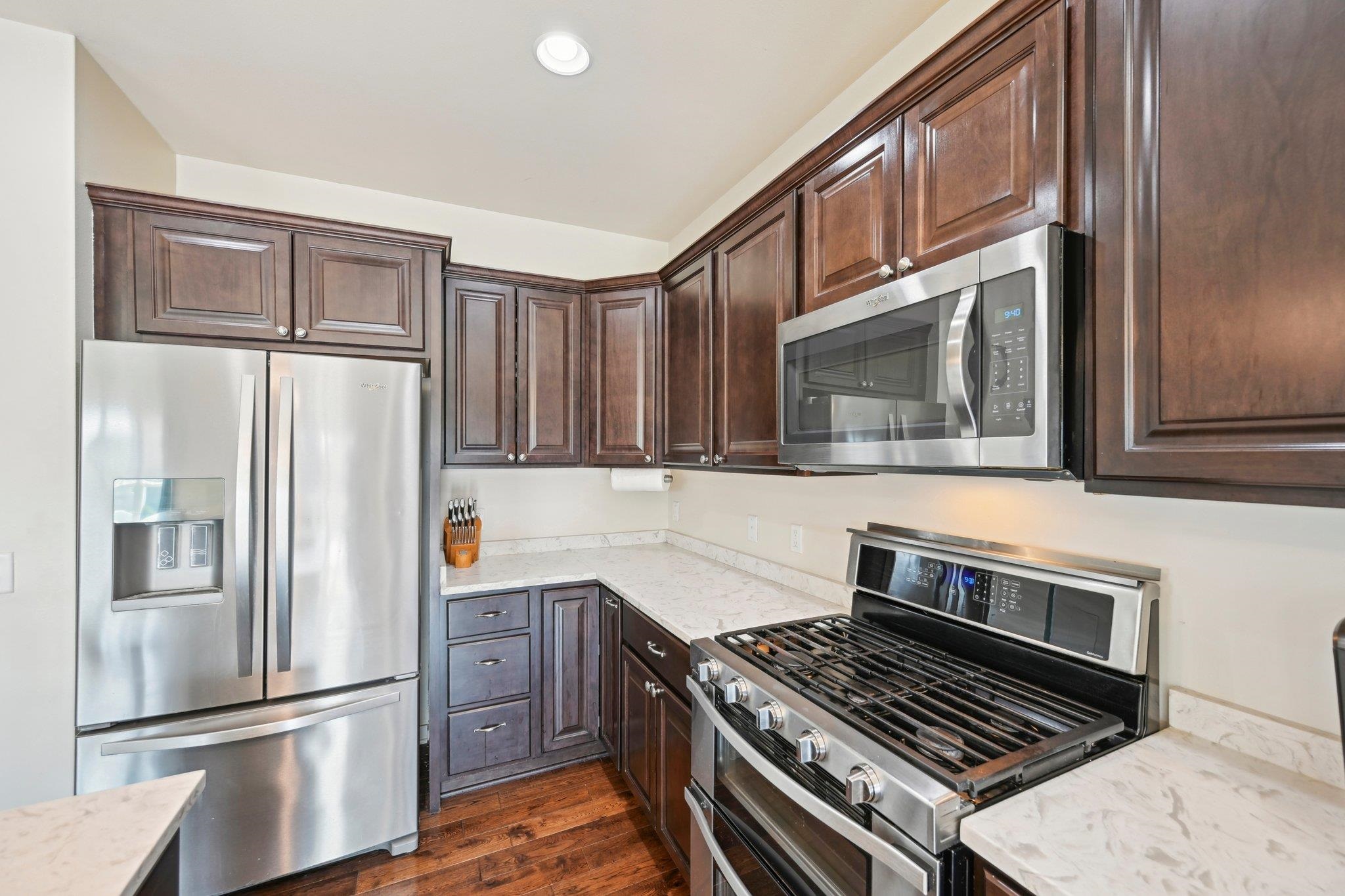 4390 Eagle Ridge Lane