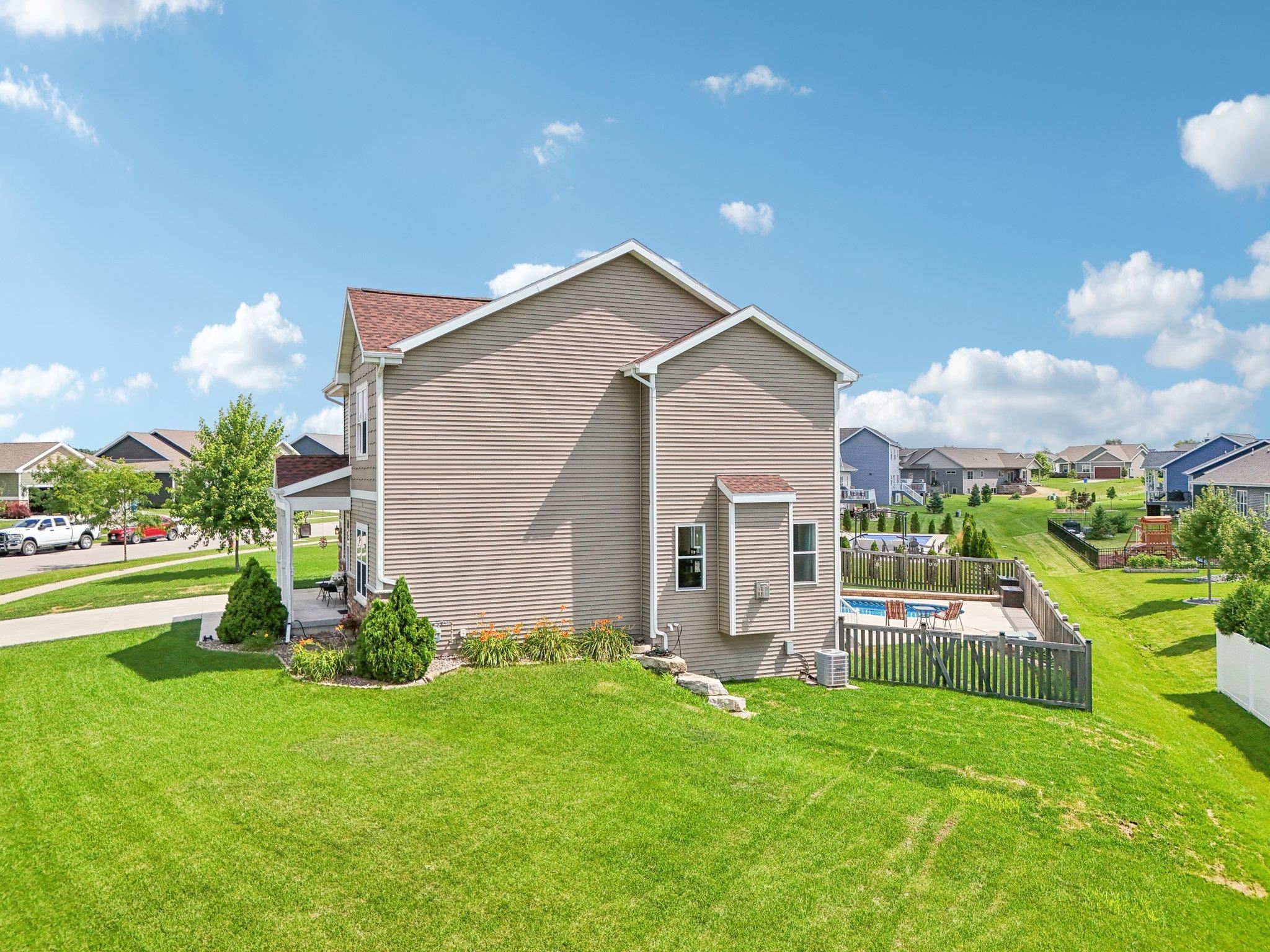 4390 Eagle Ridge Lane