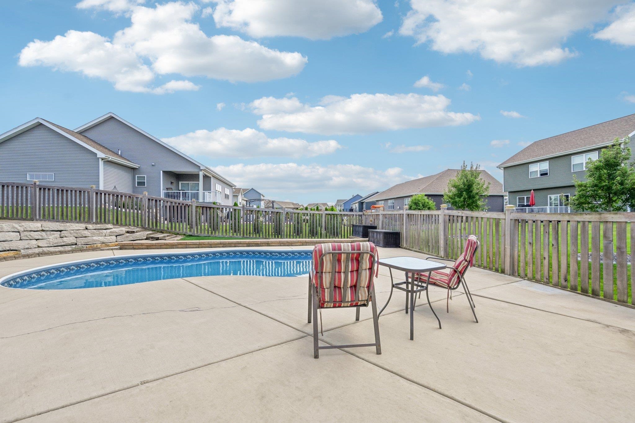 4390 Eagle Ridge Lane
