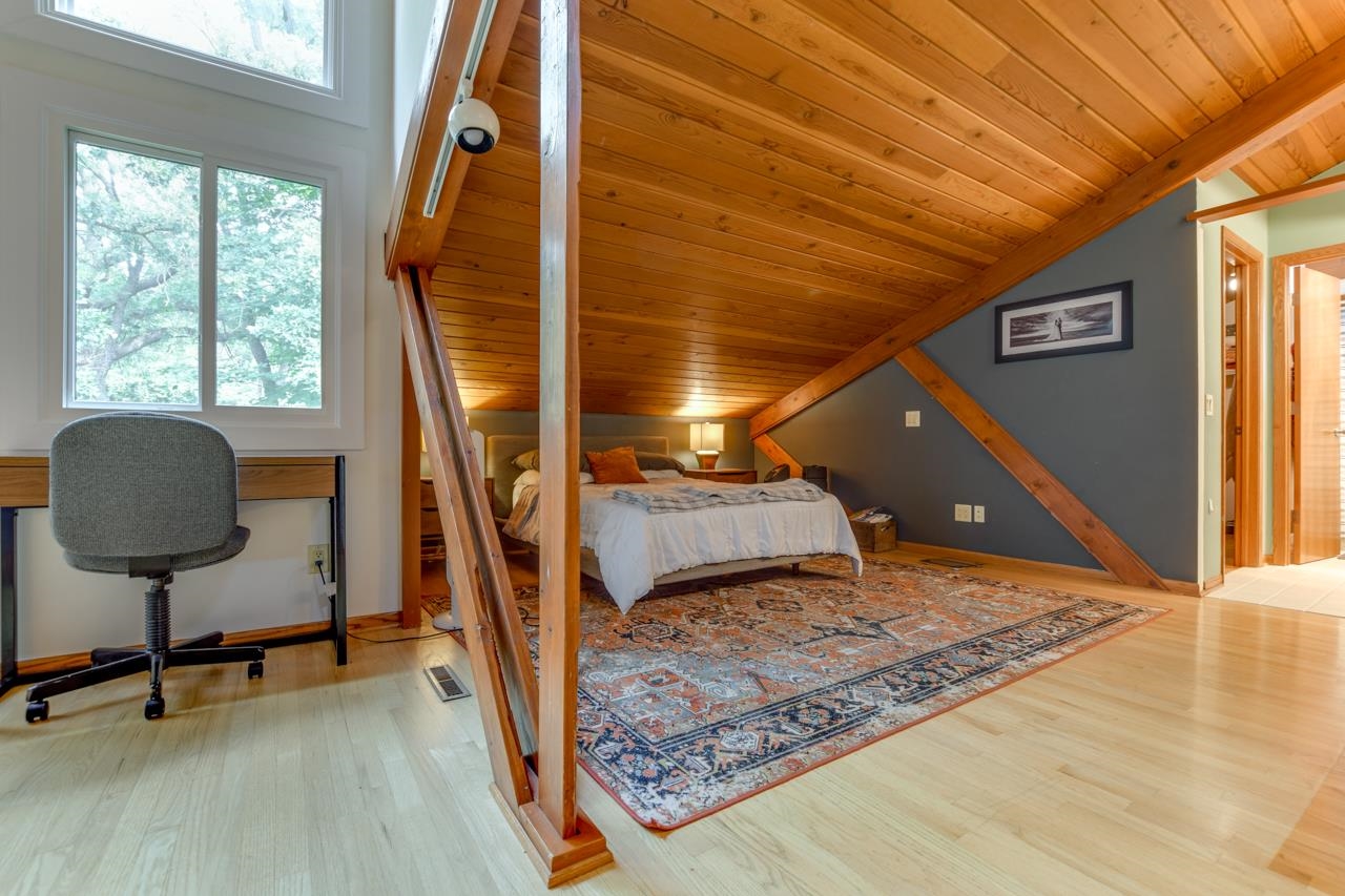 4905 Foxfire Trail