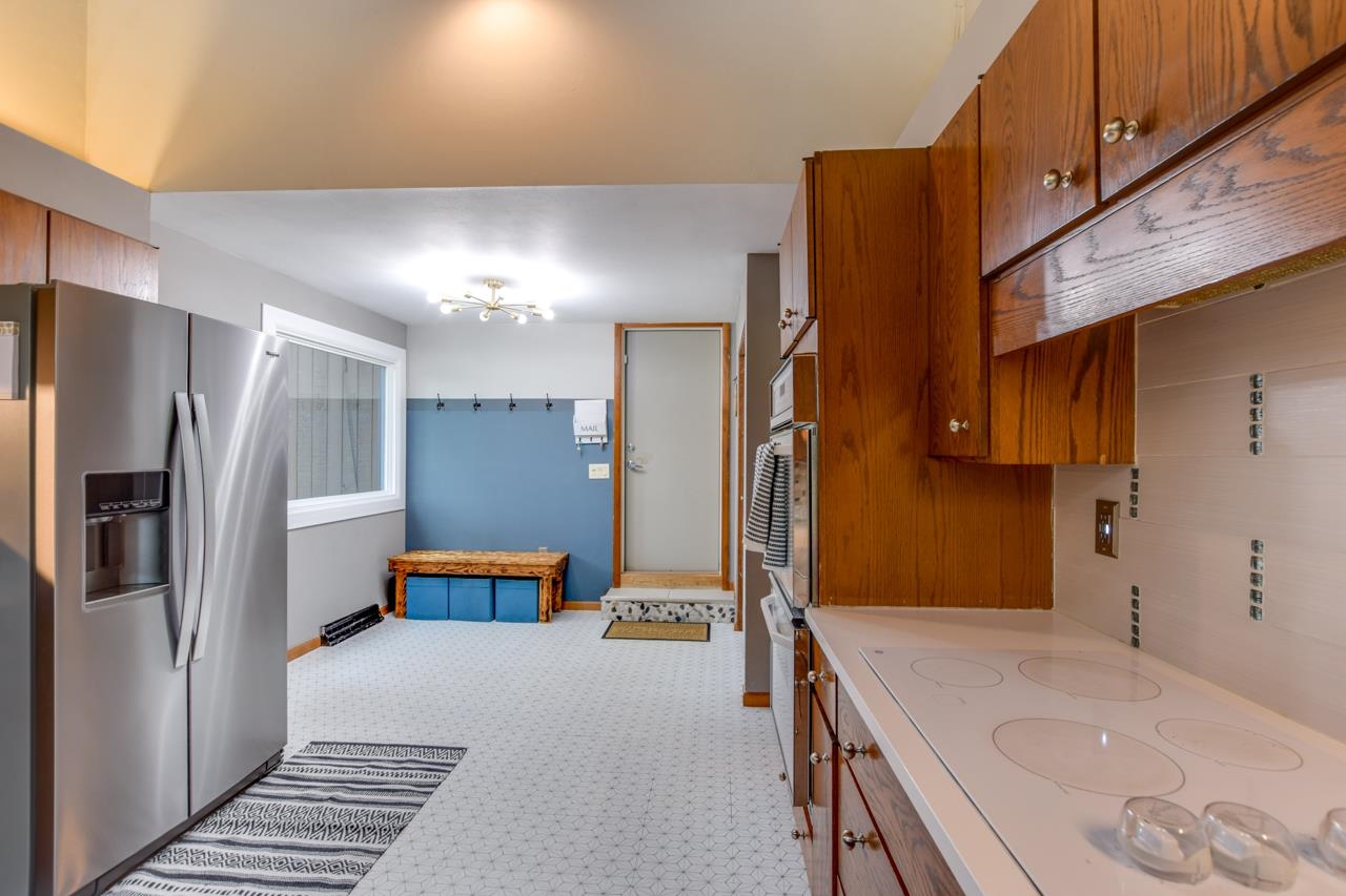 4905 Foxfire Trail