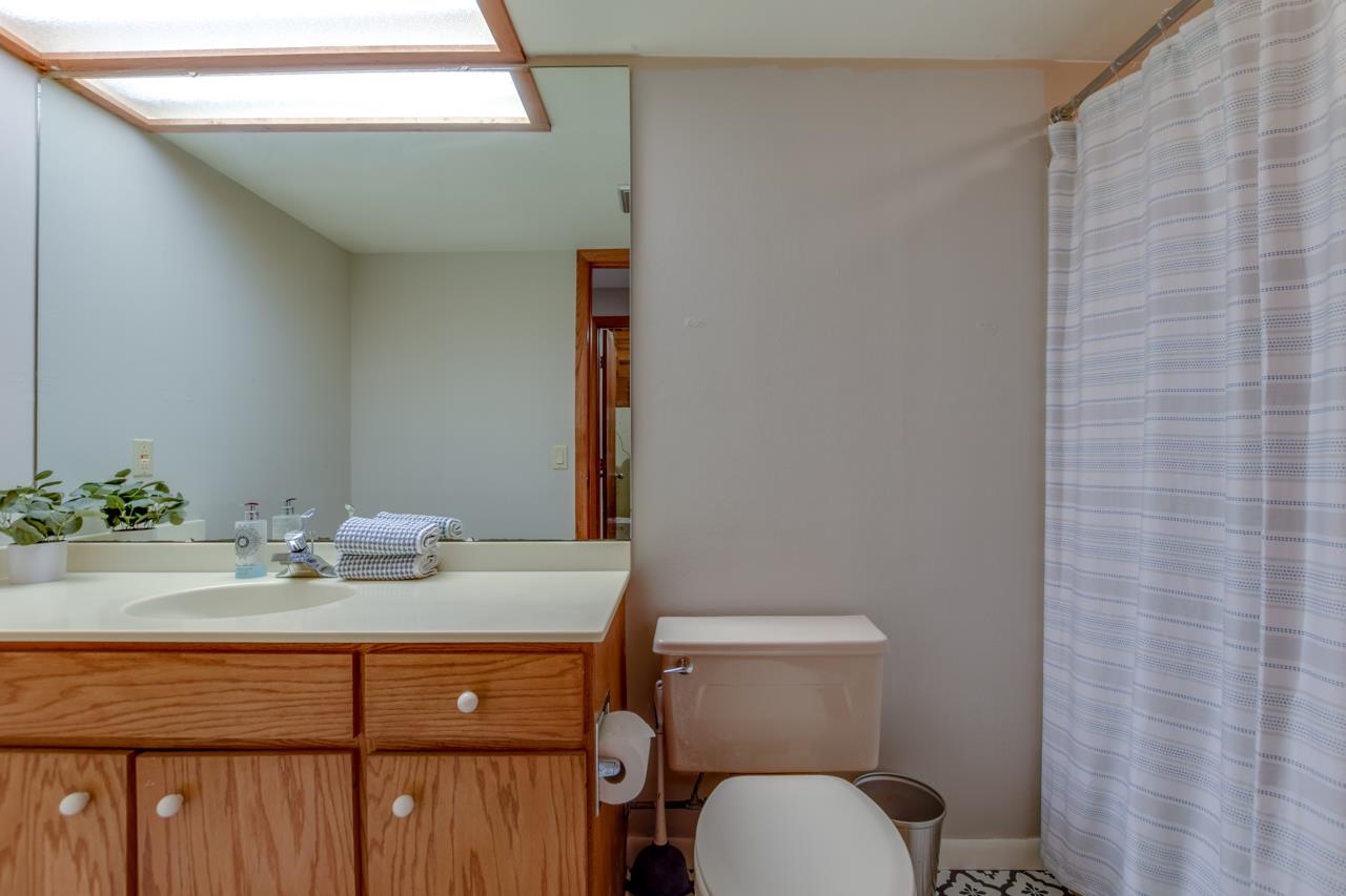 4905 Foxfire Trail