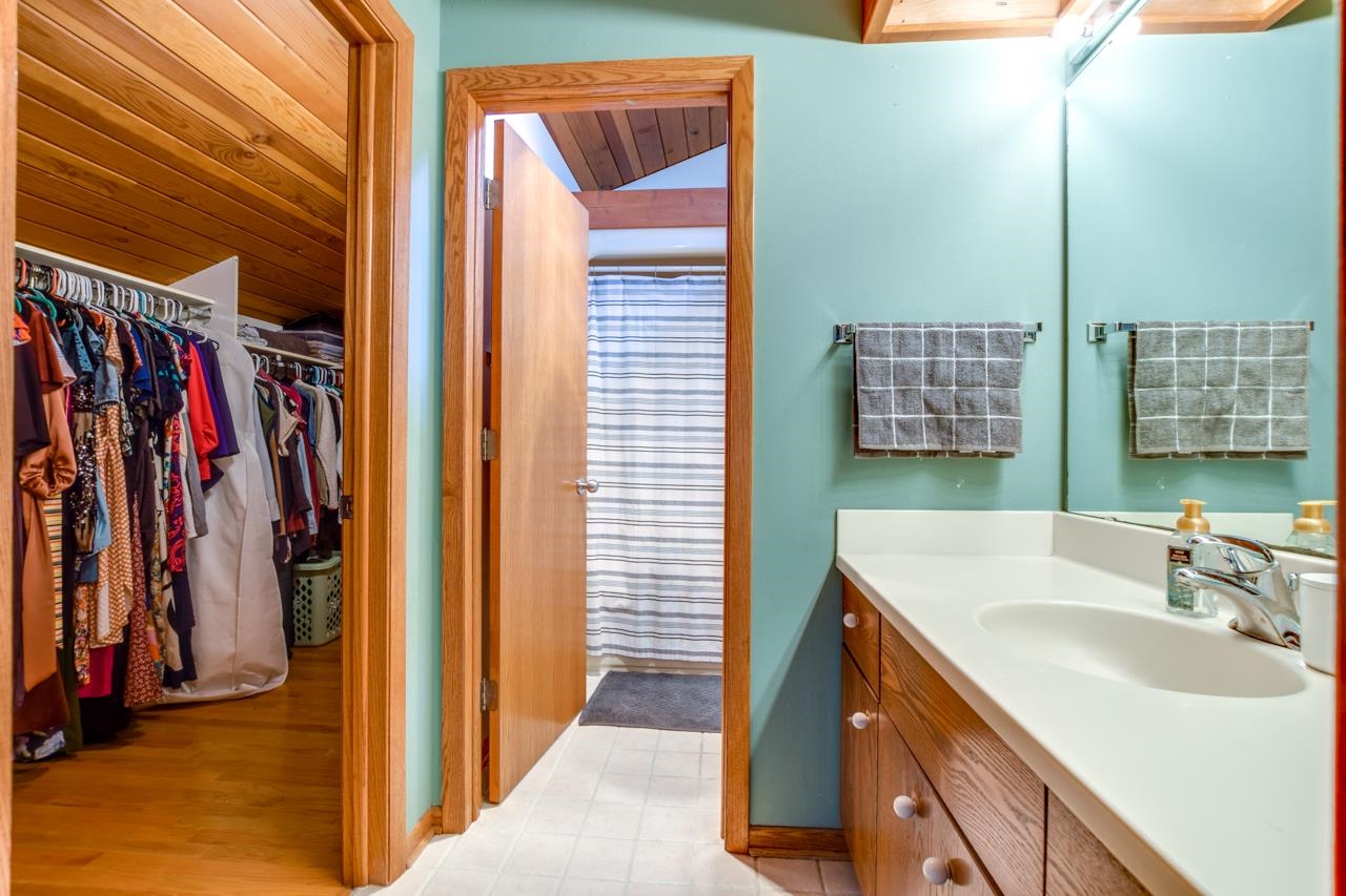 4905 Foxfire Trail