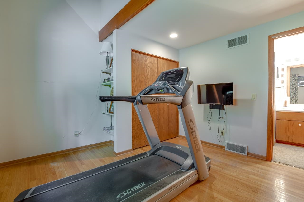 4905 Foxfire Trail