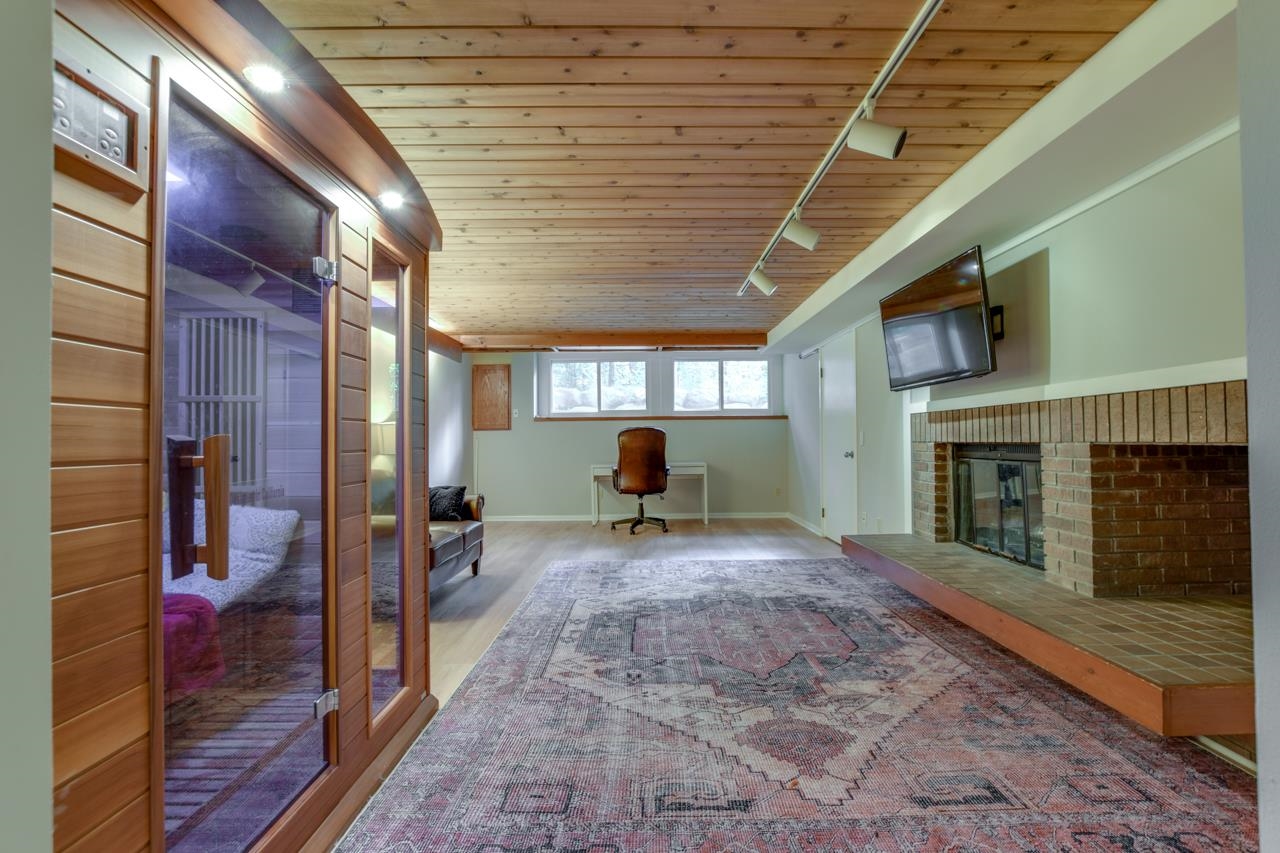 4905 Foxfire Trail